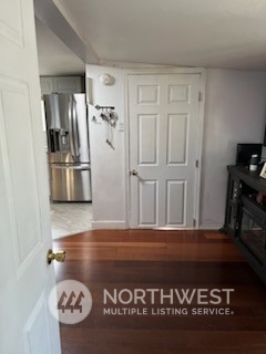 3612 Northeast 4th Street, Unit 18 Renton, WA 98056 - Photo 6 of 16 a view of livingroom with furniture