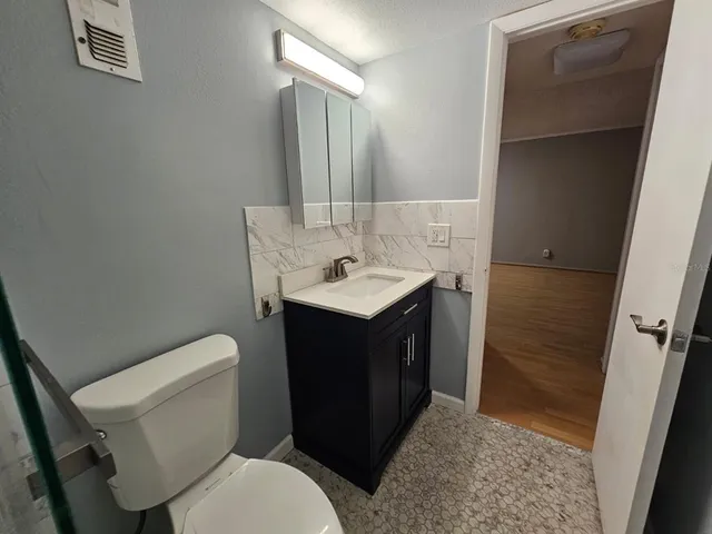 $1,500 | 11485 Oakhurst Road, Unit 1200303, Largo, FL 33774