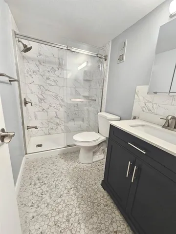 $1,500 | 11485 Oakhurst Road, Unit 1200303, Largo, FL 33774