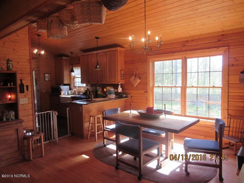 3596 Point Caswell Road Atkinson, NC 28421 - Photo 2 of 46 IMG_2099