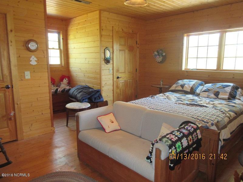 3596 Point Caswell Road Atkinson, NC 28421 - Photo 27 of 46 IMG_2087