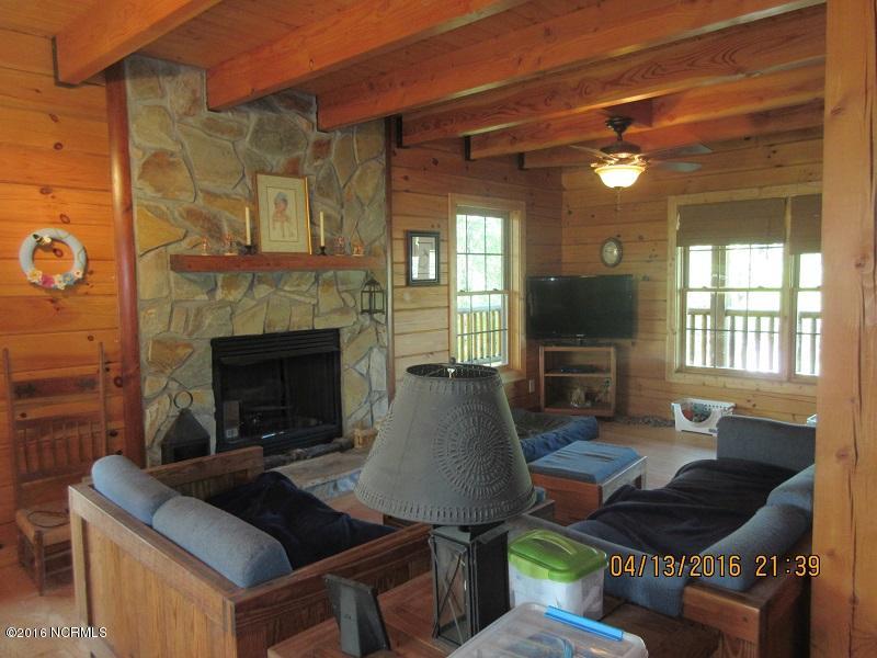 3596 Point Caswell Road Atkinson, NC 28421 - Photo 3 of 46 IMG_2077