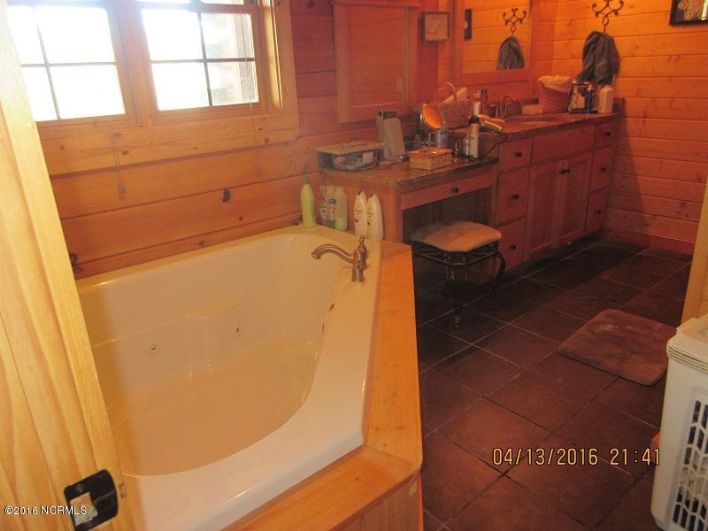 3596 Point Caswell Road Atkinson, NC 28421 - Photo 32 of 46 IMG_2082