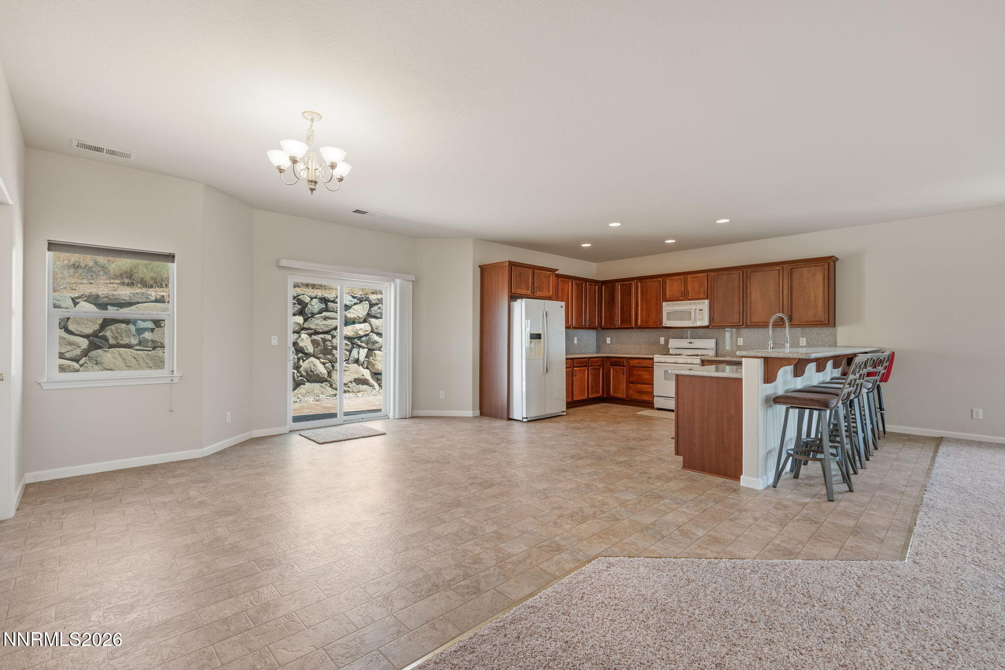 955 Demos Court Reno, NV 89512 - Photo 15 of 48 23-web-or-mls-DSC04108