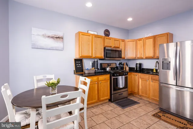 $1,599 | 1247 Carroll Street, Baltimore, MD 21230