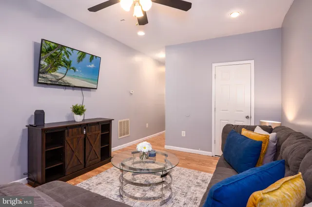 $1,599 | 1247 Carroll Street, Baltimore, MD 21230