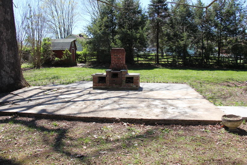 1103 Victory Road Southeast Roanoke, VA 24014 - Photo 48 of 49 A-47
