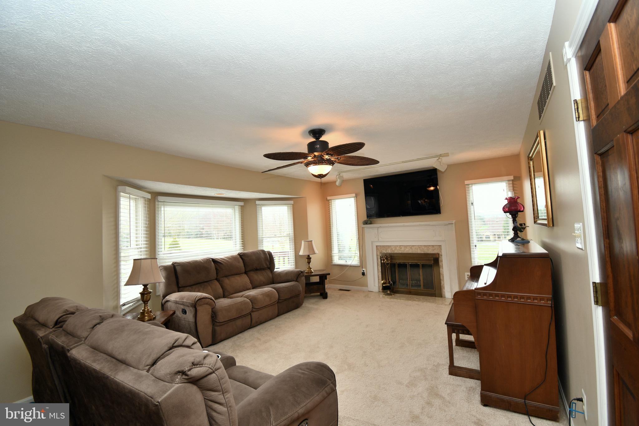 3113 Valley View Court Rohrersville, MD 21779 - Photo 22 of 37 Family Room