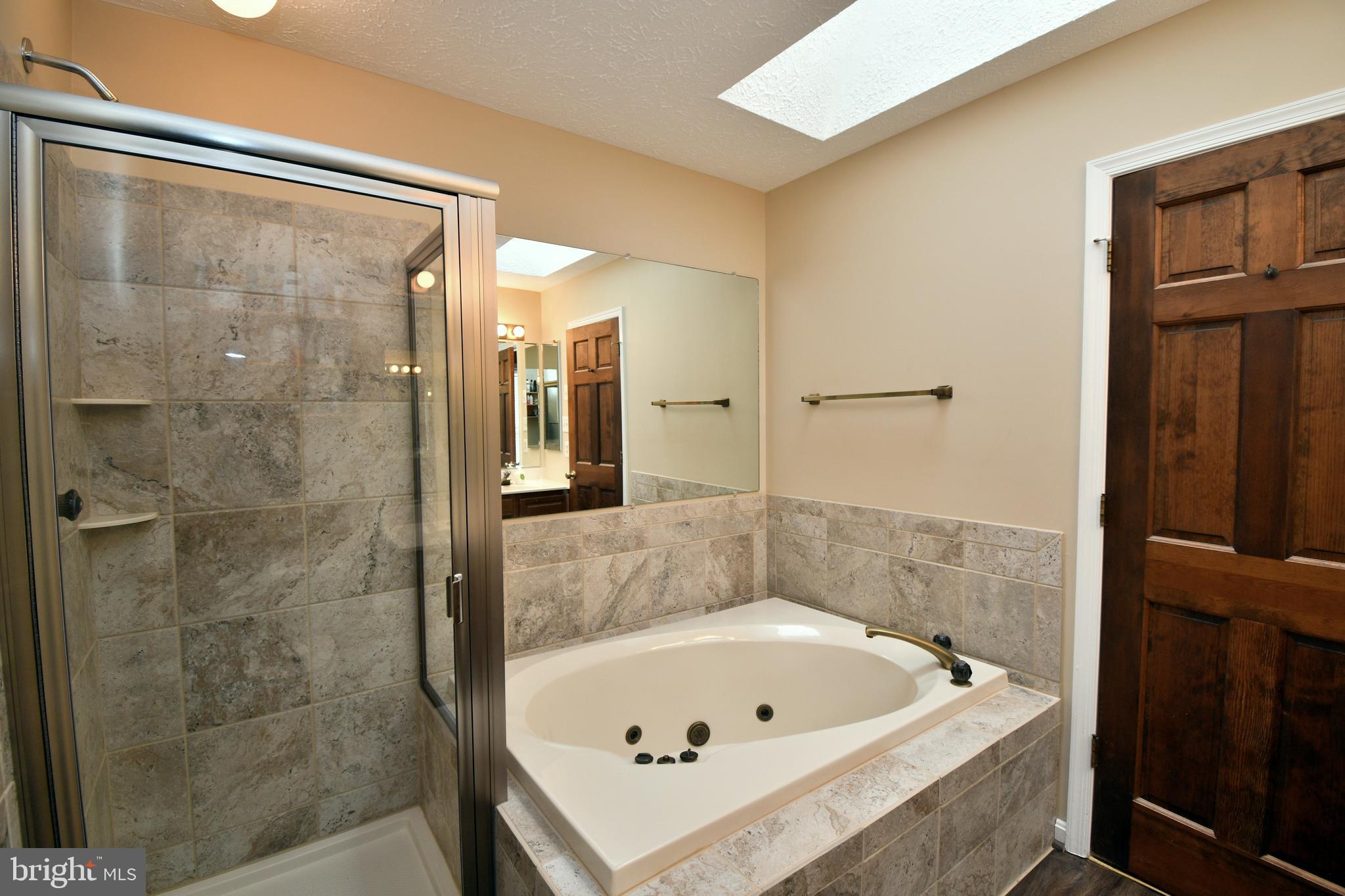 3113 Valley View Court Rohrersville, MD 21779 - Photo 31 of 37 Masterbath