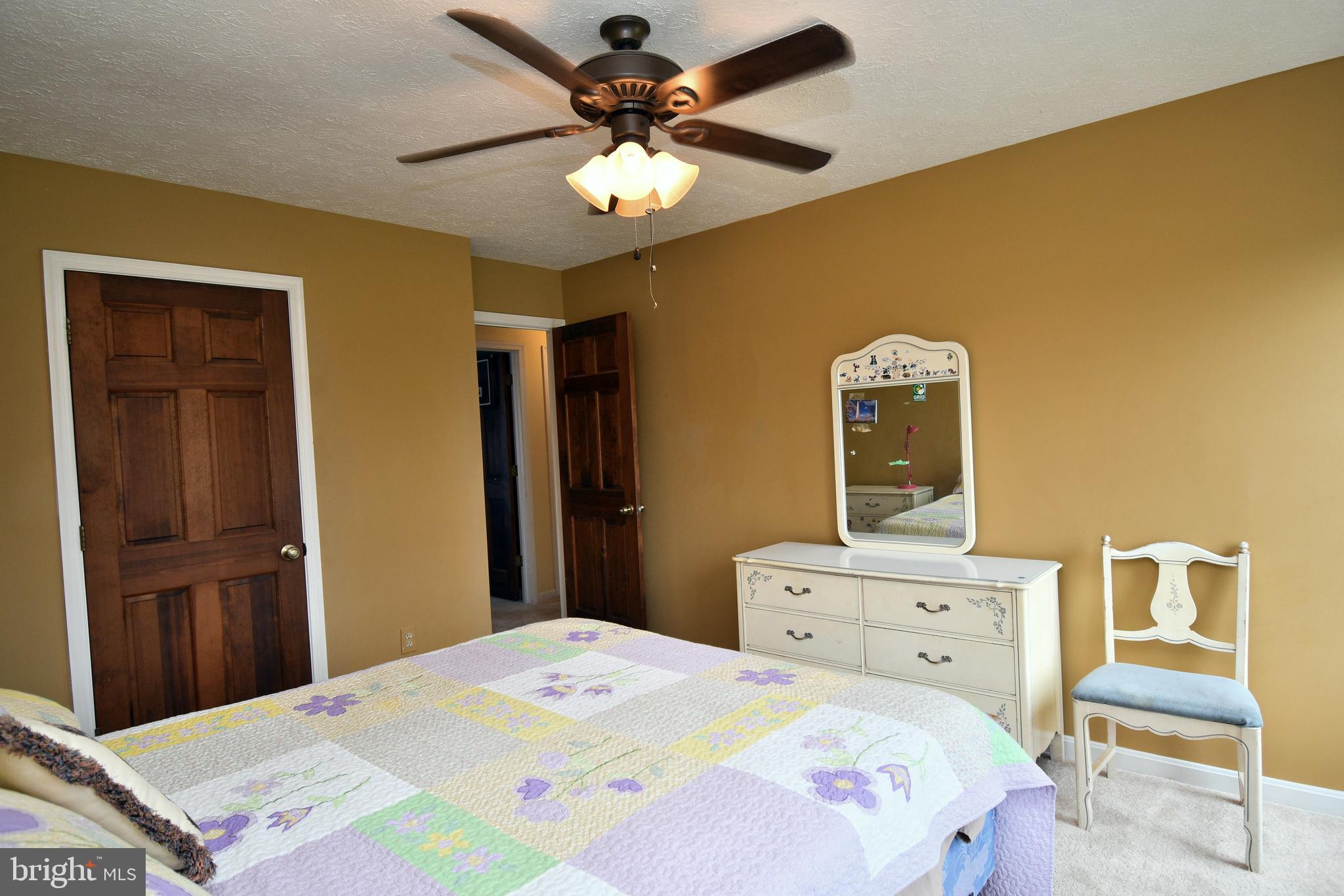 3113 Valley View Court Rohrersville, MD 21779 - Photo 35 of 37 2nd large bedroom