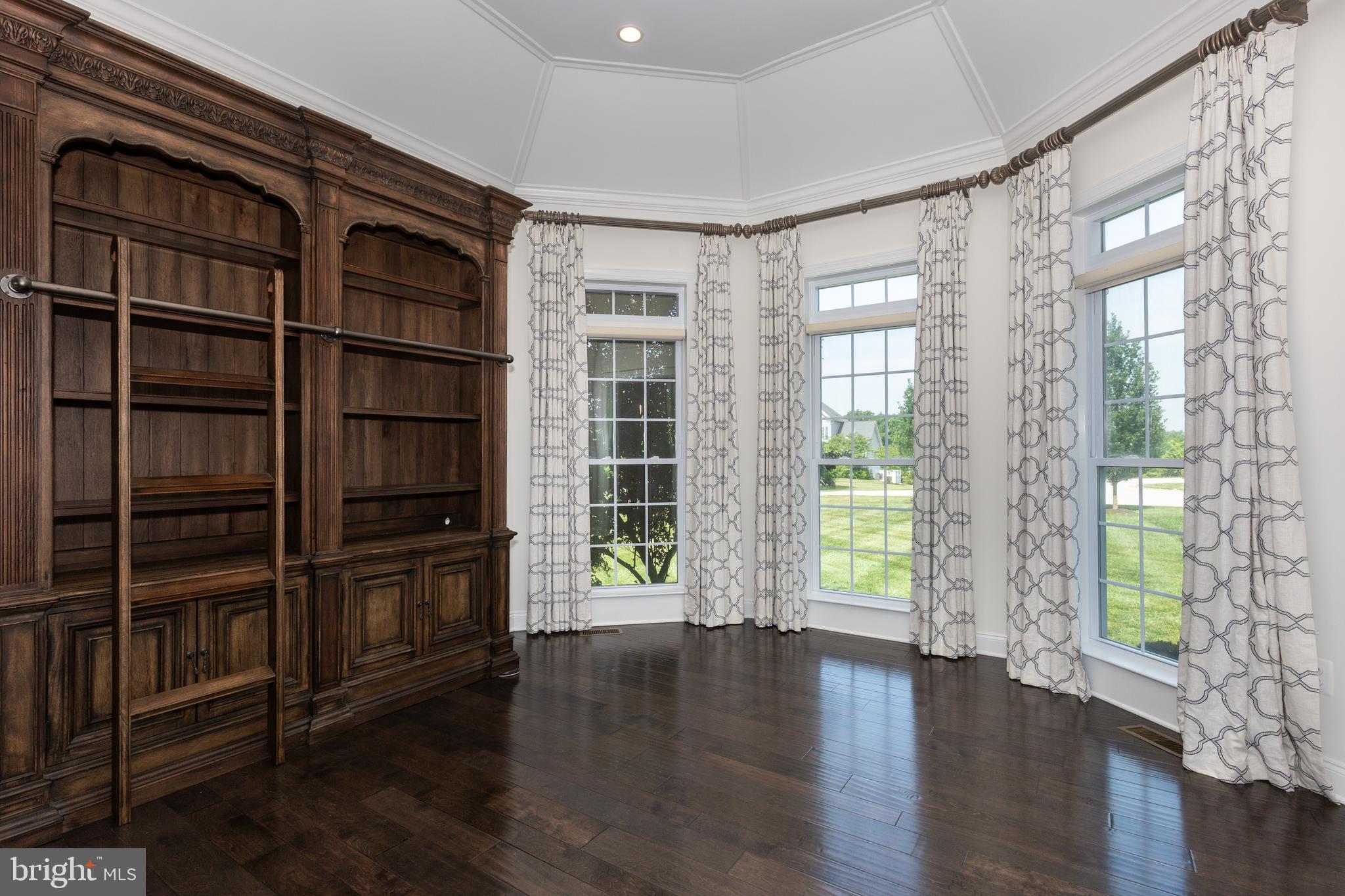 14307 Oak Meadow Road Baldwin, MD 21013 - Photo 13 of 80 Library with beautiful bookshelves