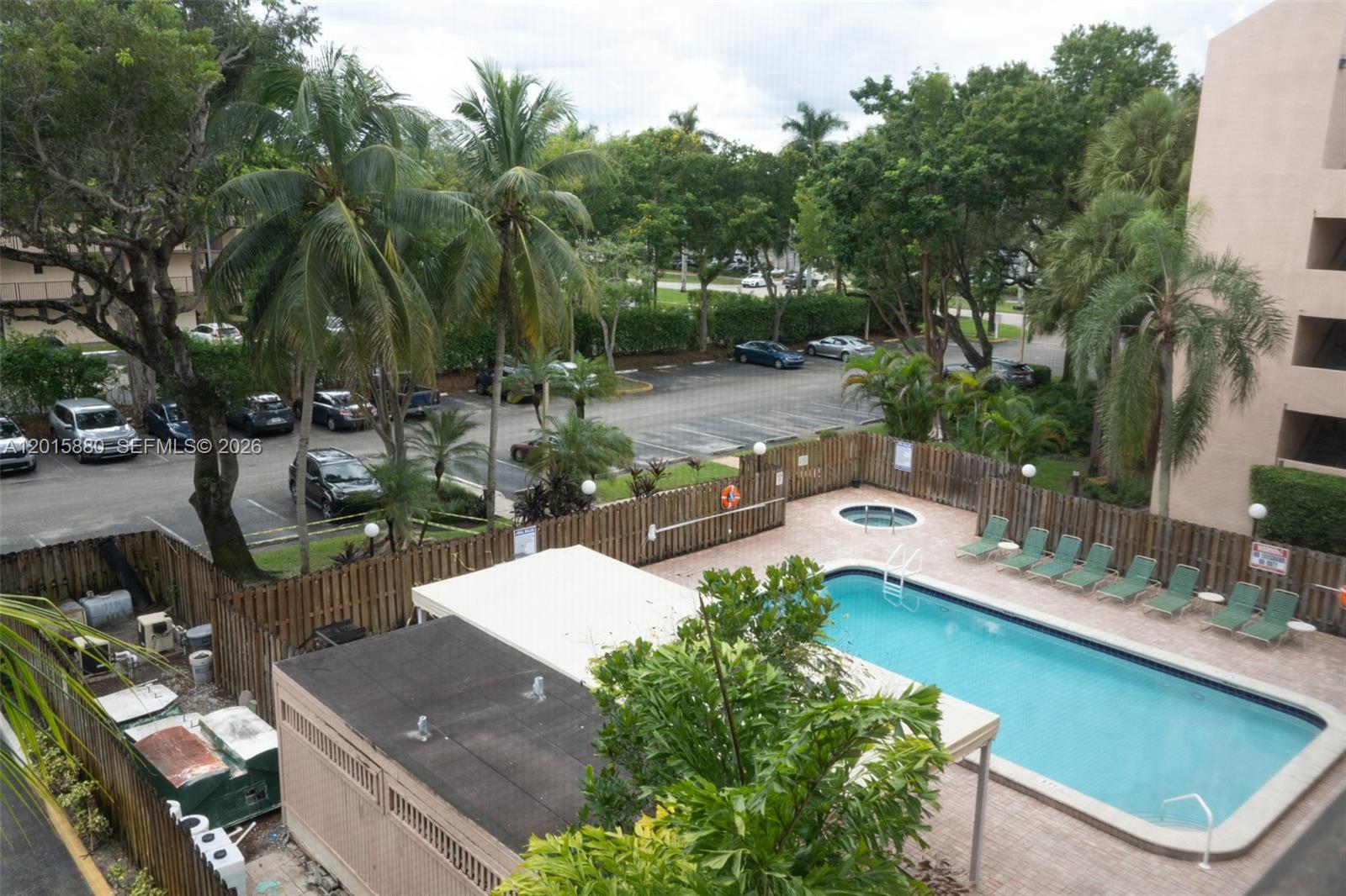 6800 Cypress Road, Unit 415 Plantation, FL 33317 - Photo 4 of 27