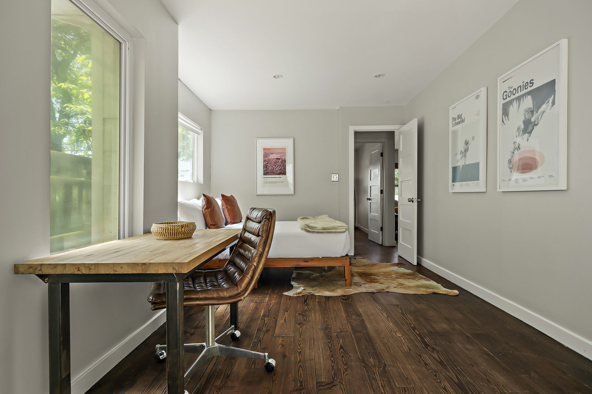1211 Alexander Avenue Austin, TX 78702 - Photo 19 of 34 a view of a workspace with furniture window and wooden floor