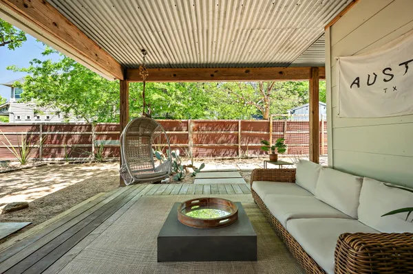 $3,250 | 1211 Alexander Avenue, Austin, TX 78702
