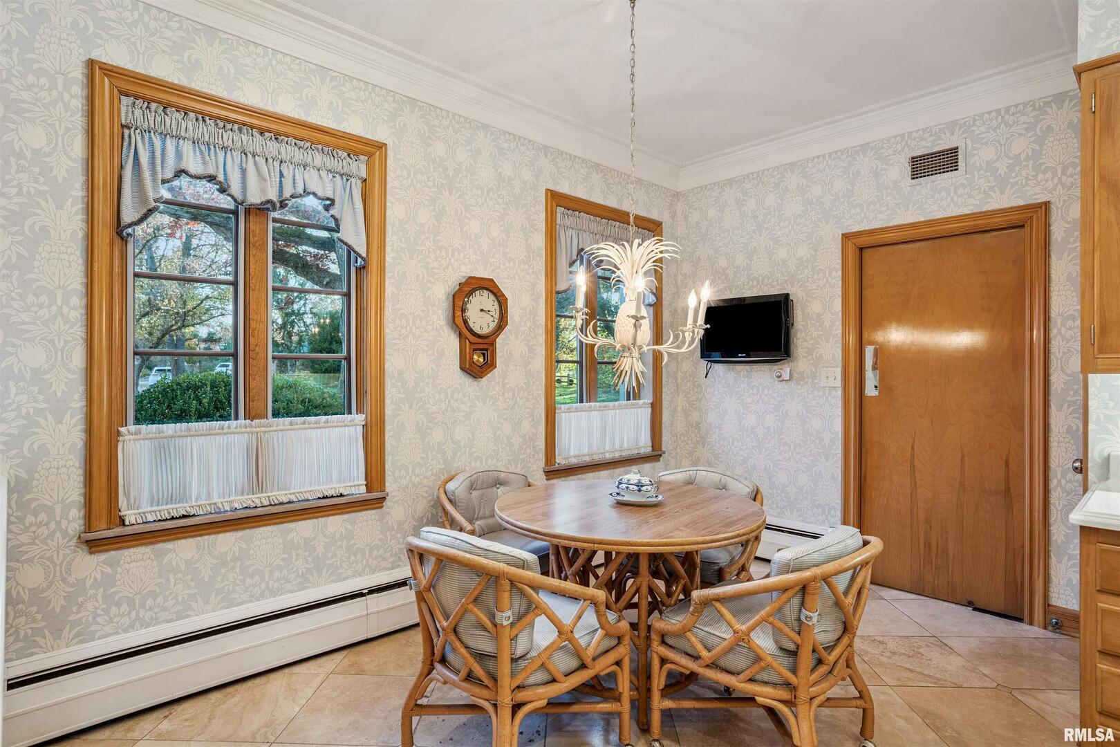 500 54th Street, Unit A Moline, IL 61265 - Photo 17 of 50