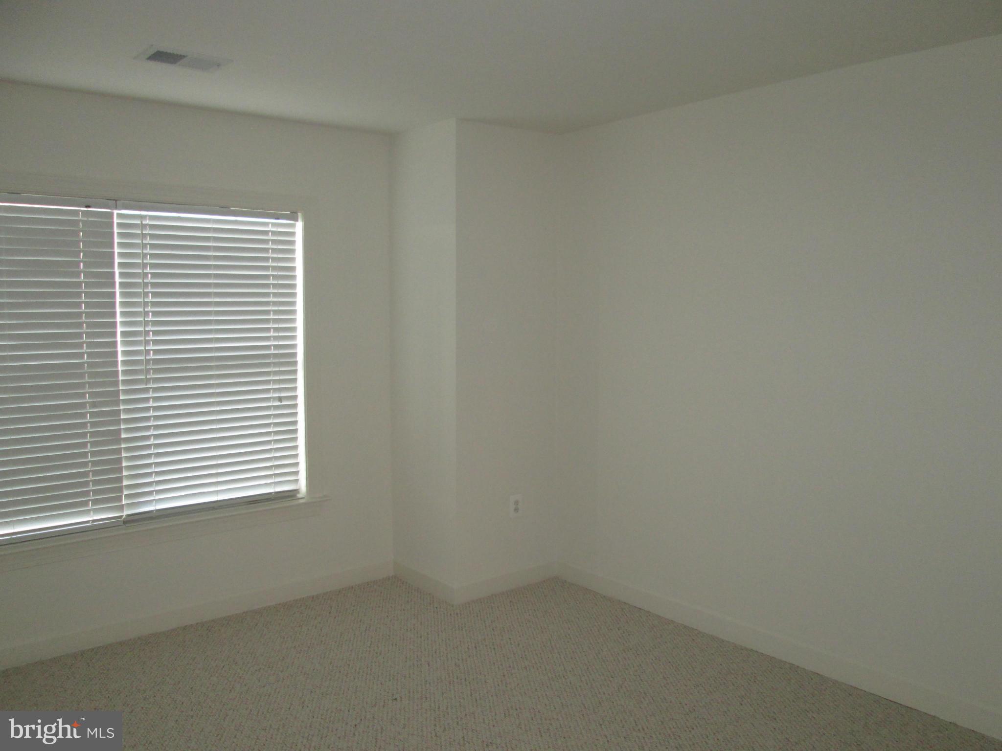 8103 Hard Shale Road Manassas, VA 20111 - Photo 16 of 29 Bedroom