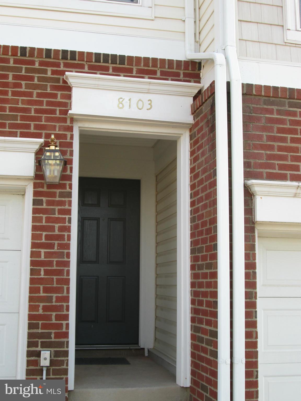 8103 Hard Shale Road Manassas, VA 20111 - Photo 3 of 29 Exterior (Front)