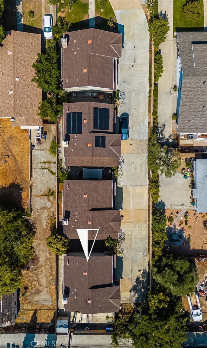 418 East Olive Avenue, Unit B Monrovia, CA 91016 - Photo 38 of 40 an aerial view of multiple houses with a yard