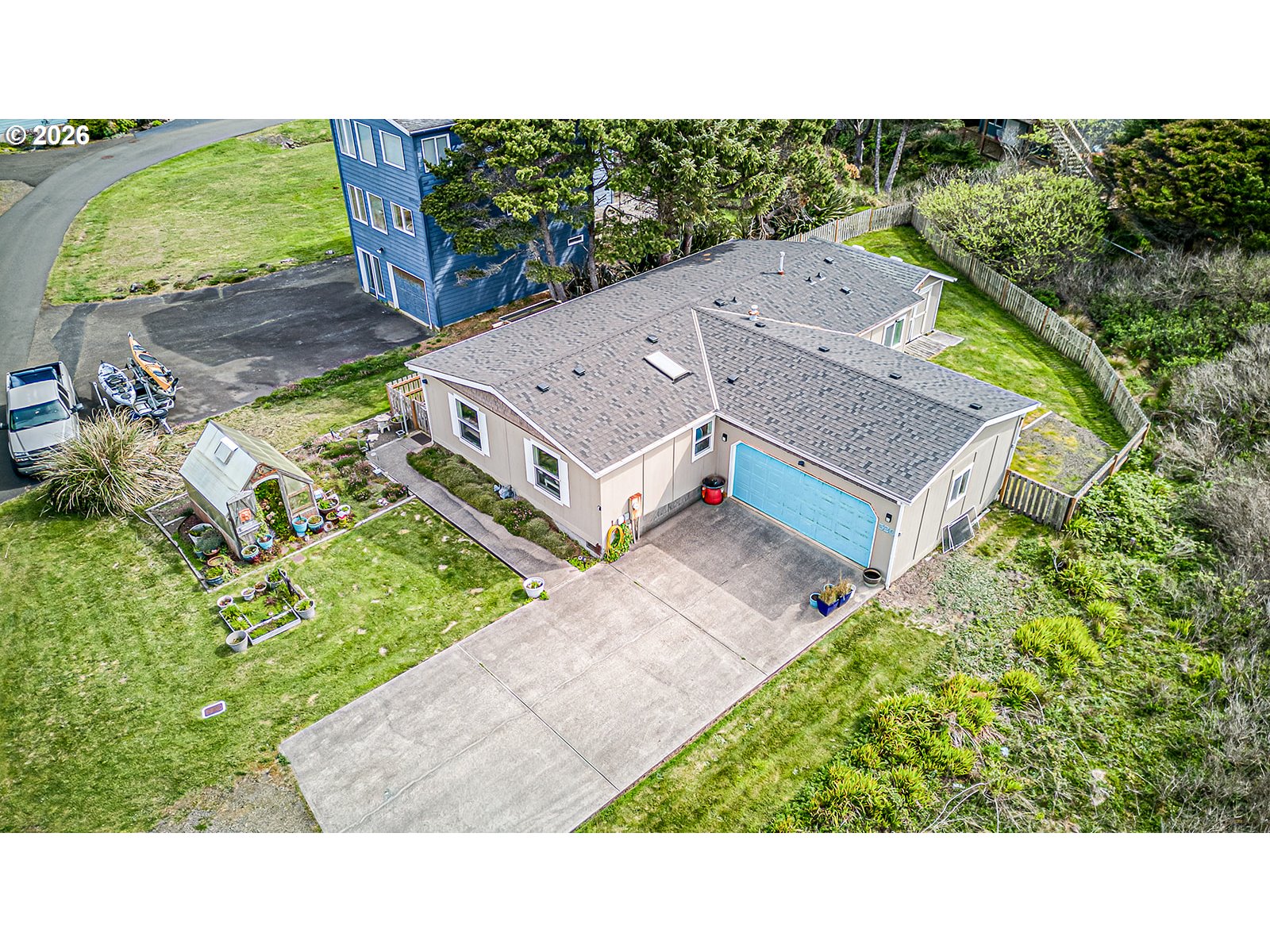 520 Cardinal Street Depoe Bay, OR 97341 - Photo 1 of 37