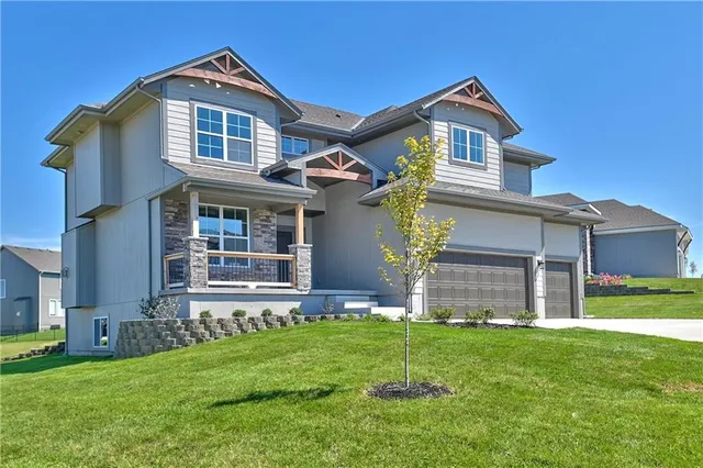 $689,950 | 23823 West 59th Terrace, Shawnee, KS 66226