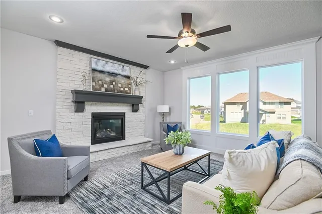 $689,950 | 23823 West 59th Terrace, Shawnee, KS 66226