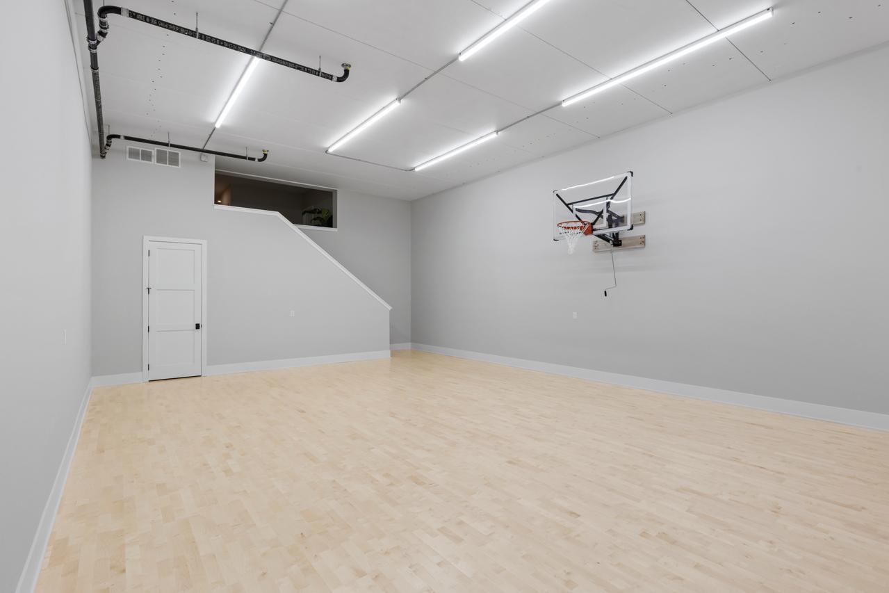 20395 Park Place Deephaven, MN 55331 - Photo 38 of 41