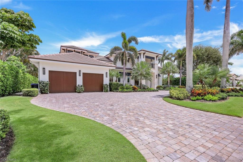 569 Neapolitan Way Naples, FL 34103 - Photo 34 of 50