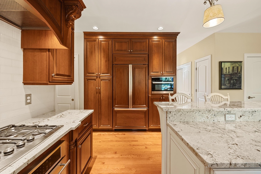 7 Partridge Lane Raynham, MA 02767 - Photo 4 of 39 Gallery Image 4