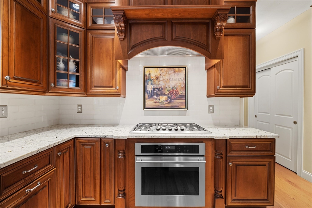 7 Partridge Lane Raynham, MA 02767 - Photo 6 of 39 Gallery Image 6