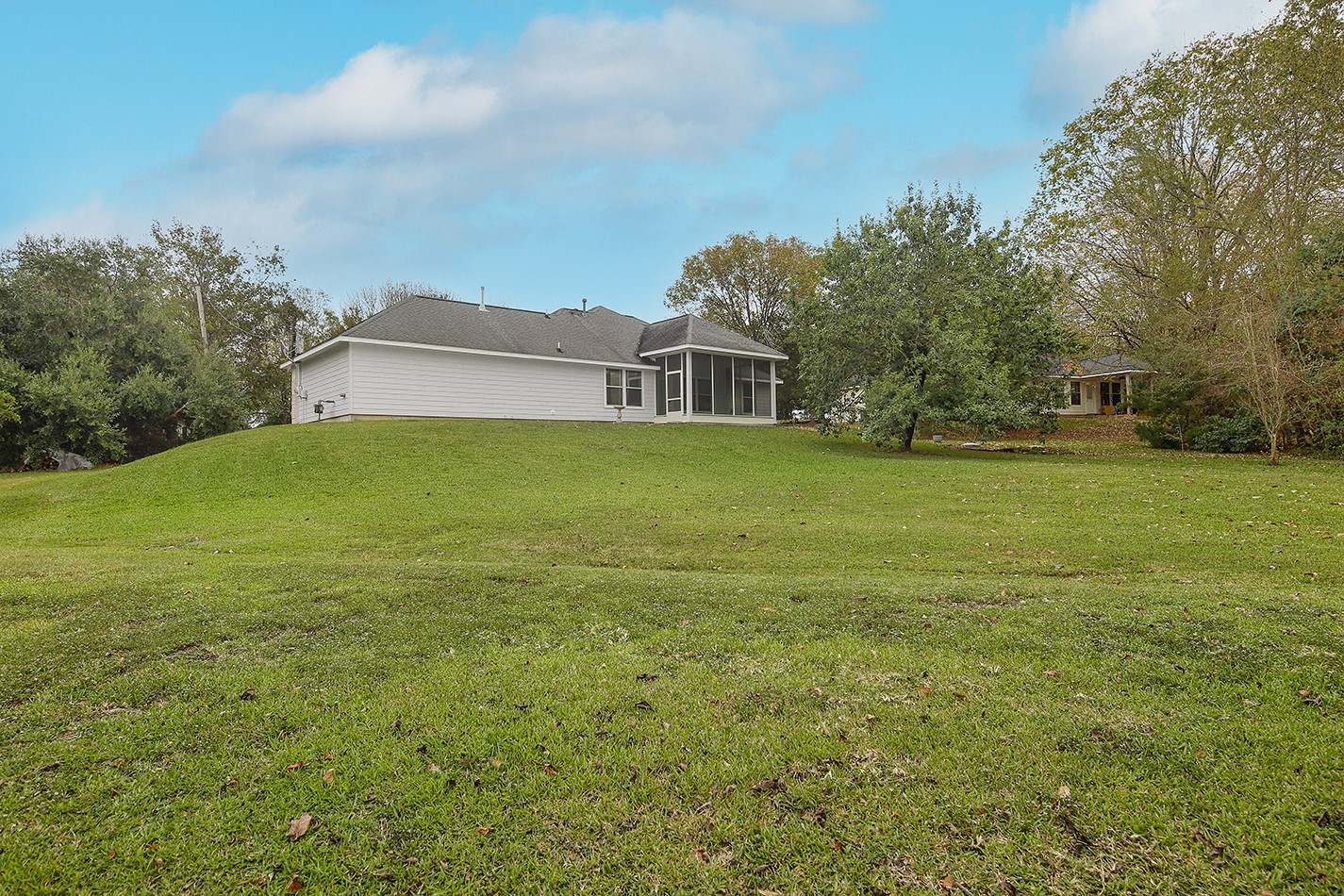 12121 North Ridgeway Willis, TX 77318 - Photo 12 of 47