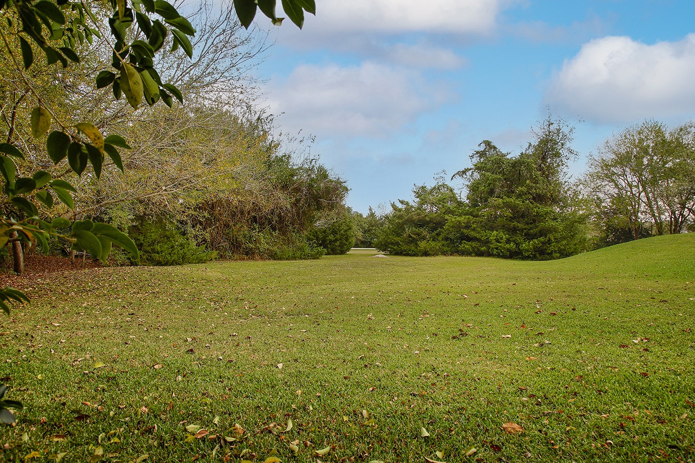 12121 North Ridgeway Willis, TX 77318 - Photo 16 of 47