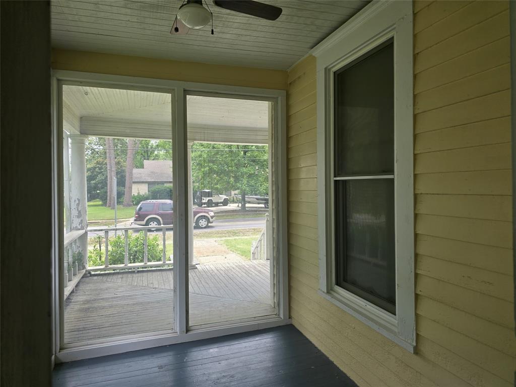324 East Liberty Street Pilot Point, TX 76258 - Photo 20 of 22 Glass sunroom or reading room