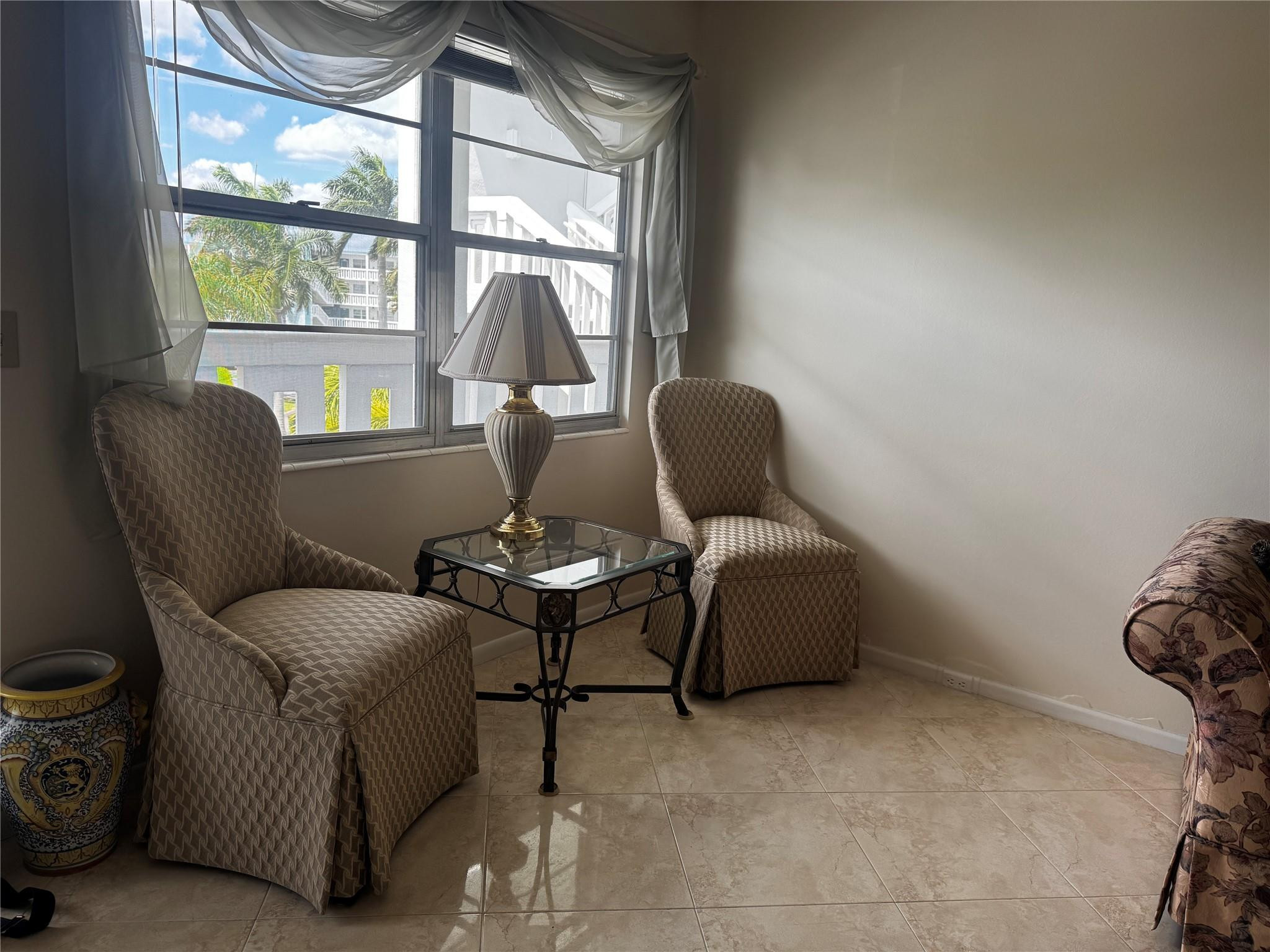 3026 Exeter, Unit 3026B Boca Raton, FL 33434 - Photo 6 of 31 Photo 6