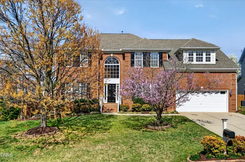 $625,000 | 225 Quarryrock Road, Holly Springs, NC 27540