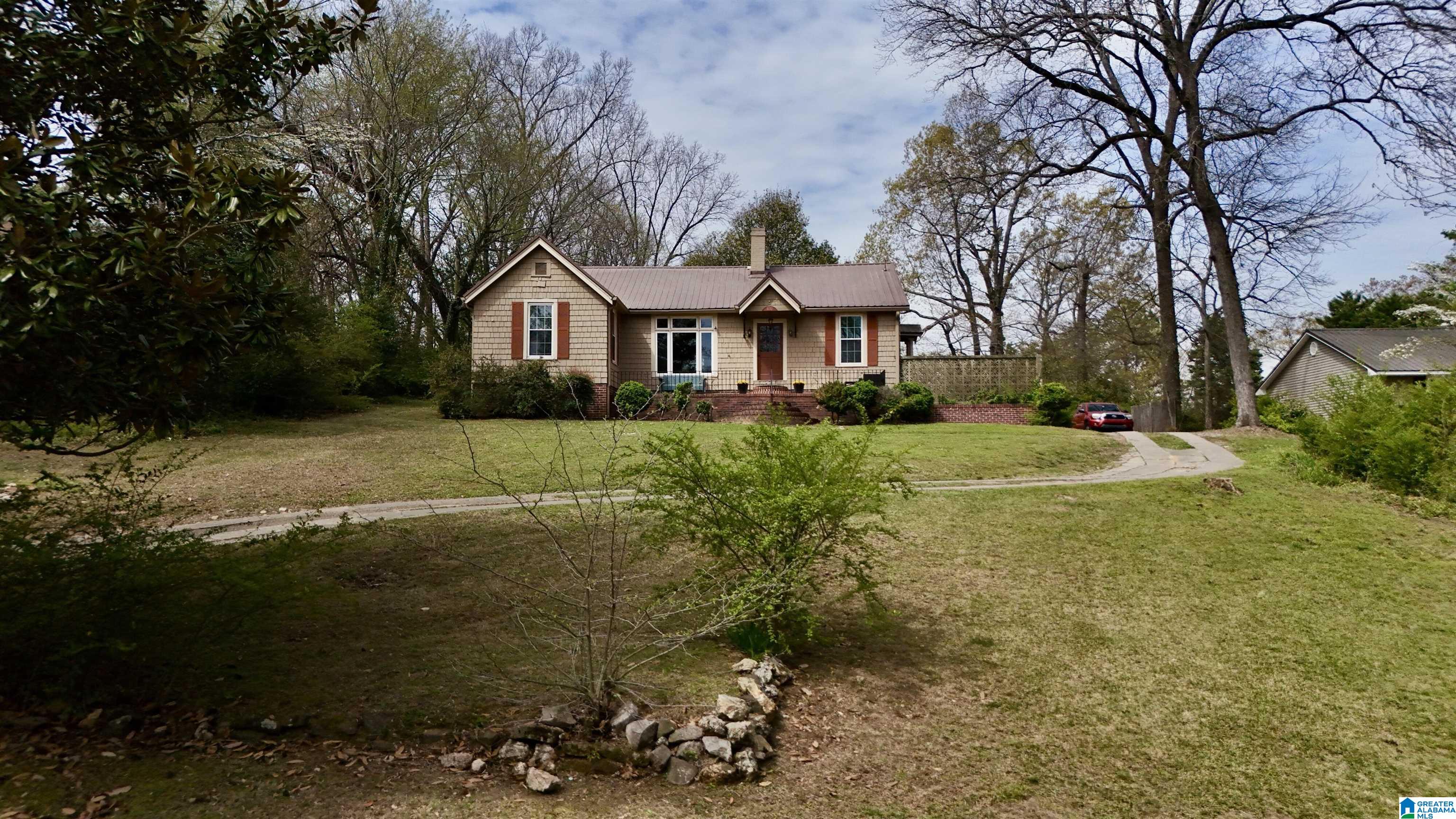630 Ridge Top Circle Birmingham, AL 35206 - Photo 1 of 27