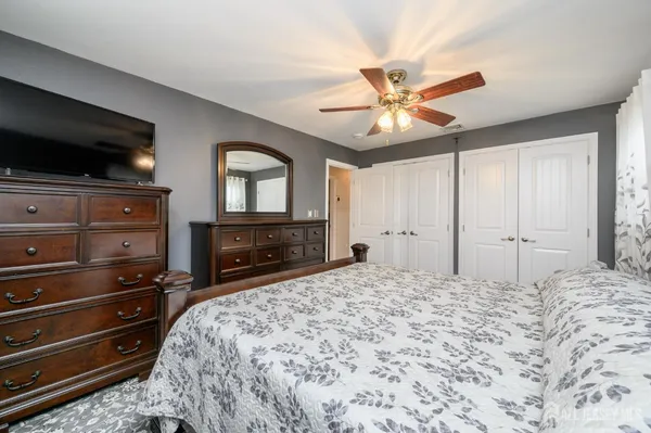 $799,000 | 174 Liberty Street, Clark, NJ 07066