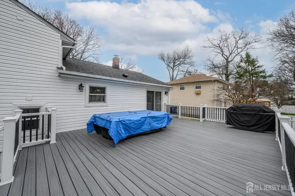 $799,000 | 174 Liberty Street, Clark, NJ 07066