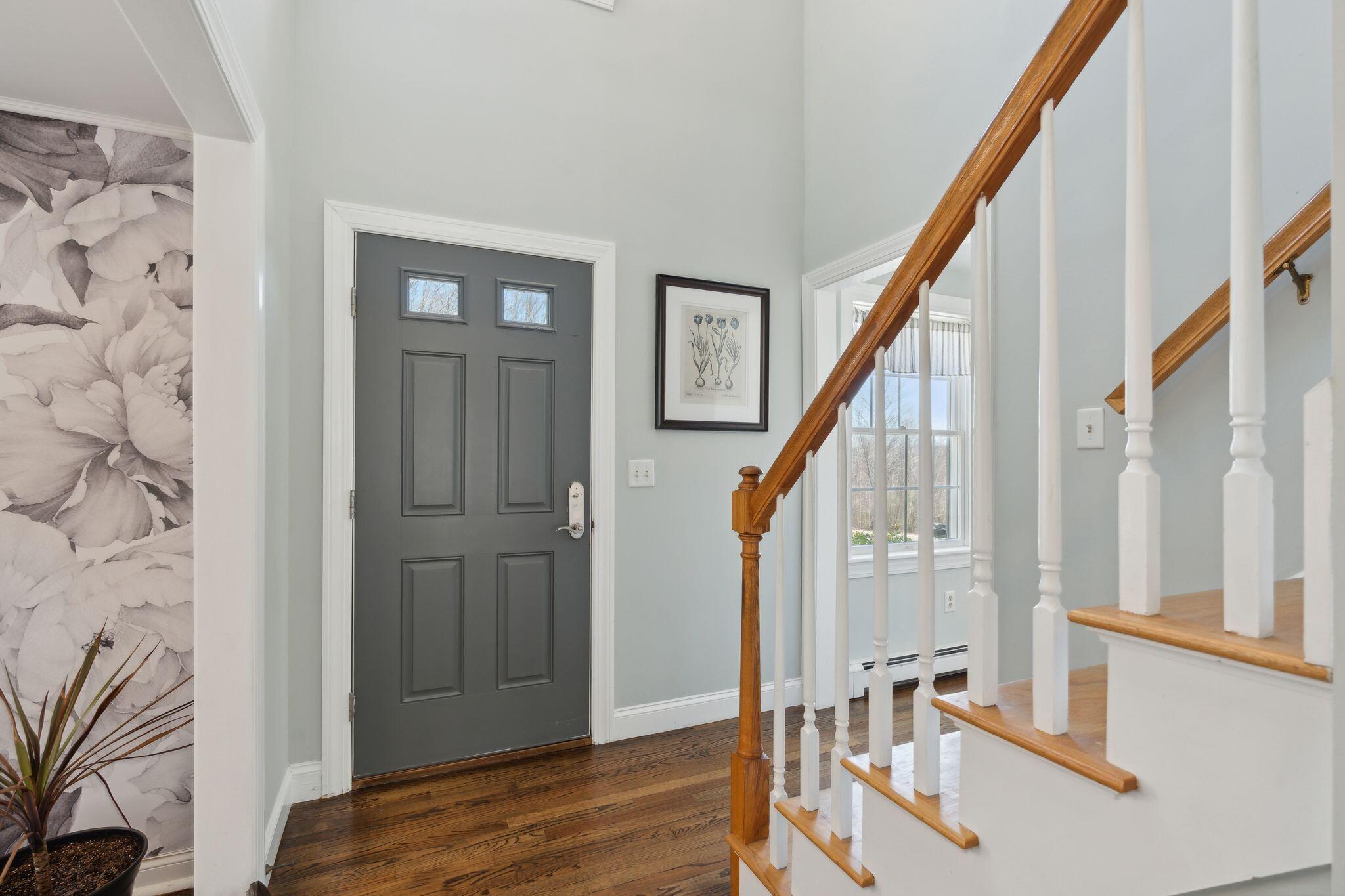 5 Gayles Way Cumberland Center, ME 04021 - Photo 22 of 61 front entry