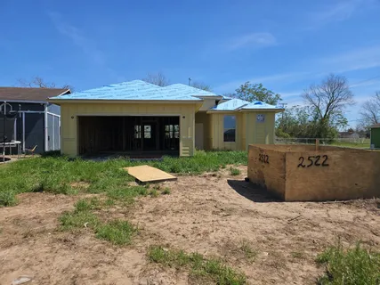 $249,900 | 2522 16th Street, Hempstead, TX 77445
