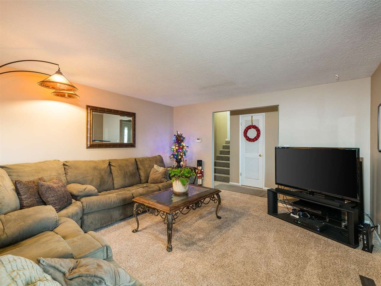 1509 West Toni Rae Drive Spokane, WA 99218 - Photo 3 of 20 Gallery Image 3