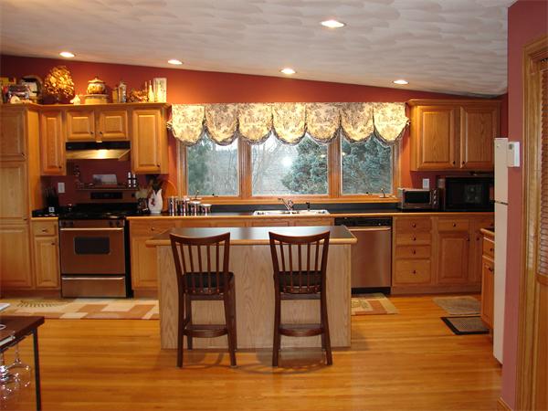 529 Boston Road Billerica, MA 01821 - Photo 2 of 26