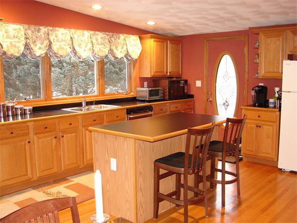 529 Boston Road Billerica, MA 01821 - Photo 3 of 26