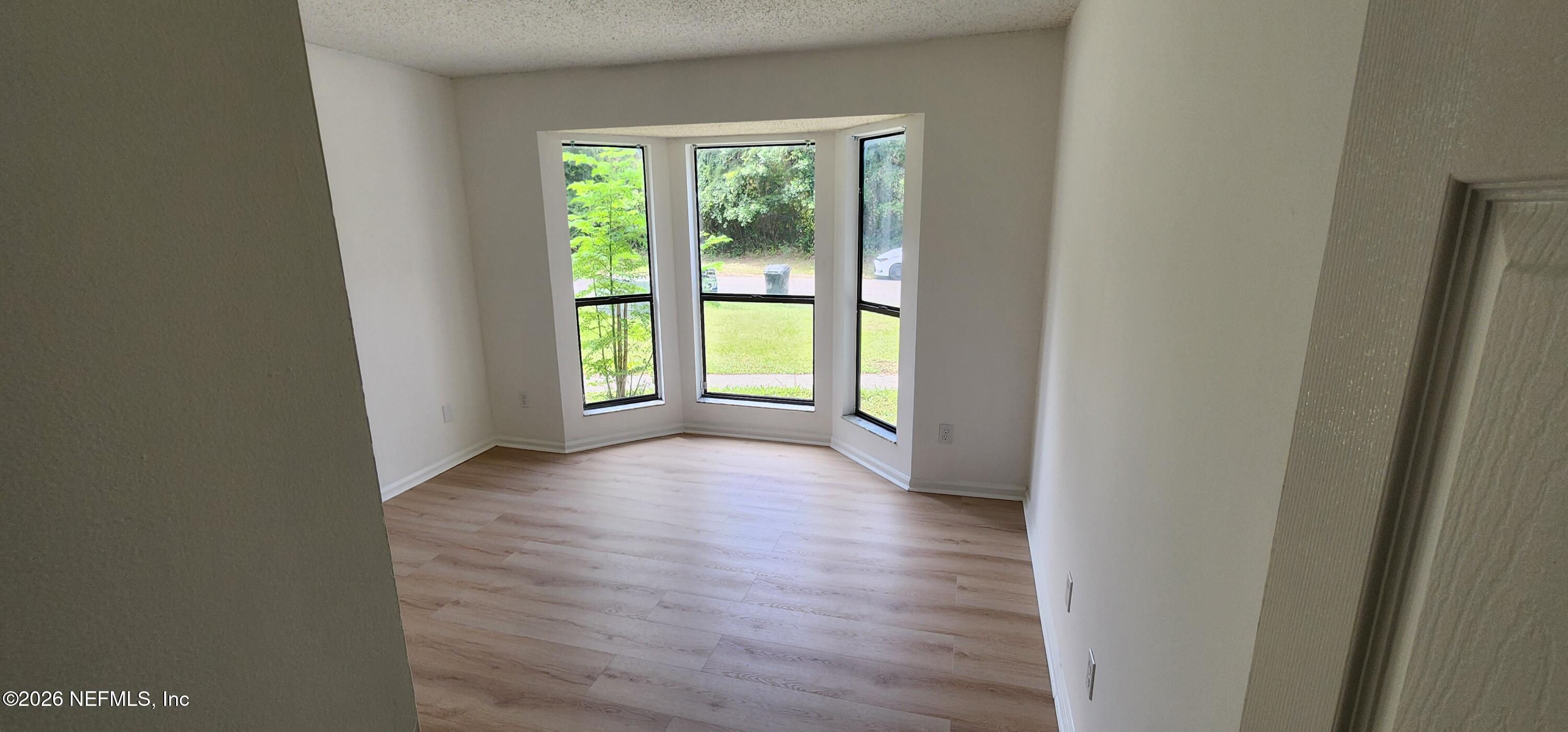 5011 Fulham Road South Jacksonville, FL 32244 - Photo 3 of 21 20260615_115150