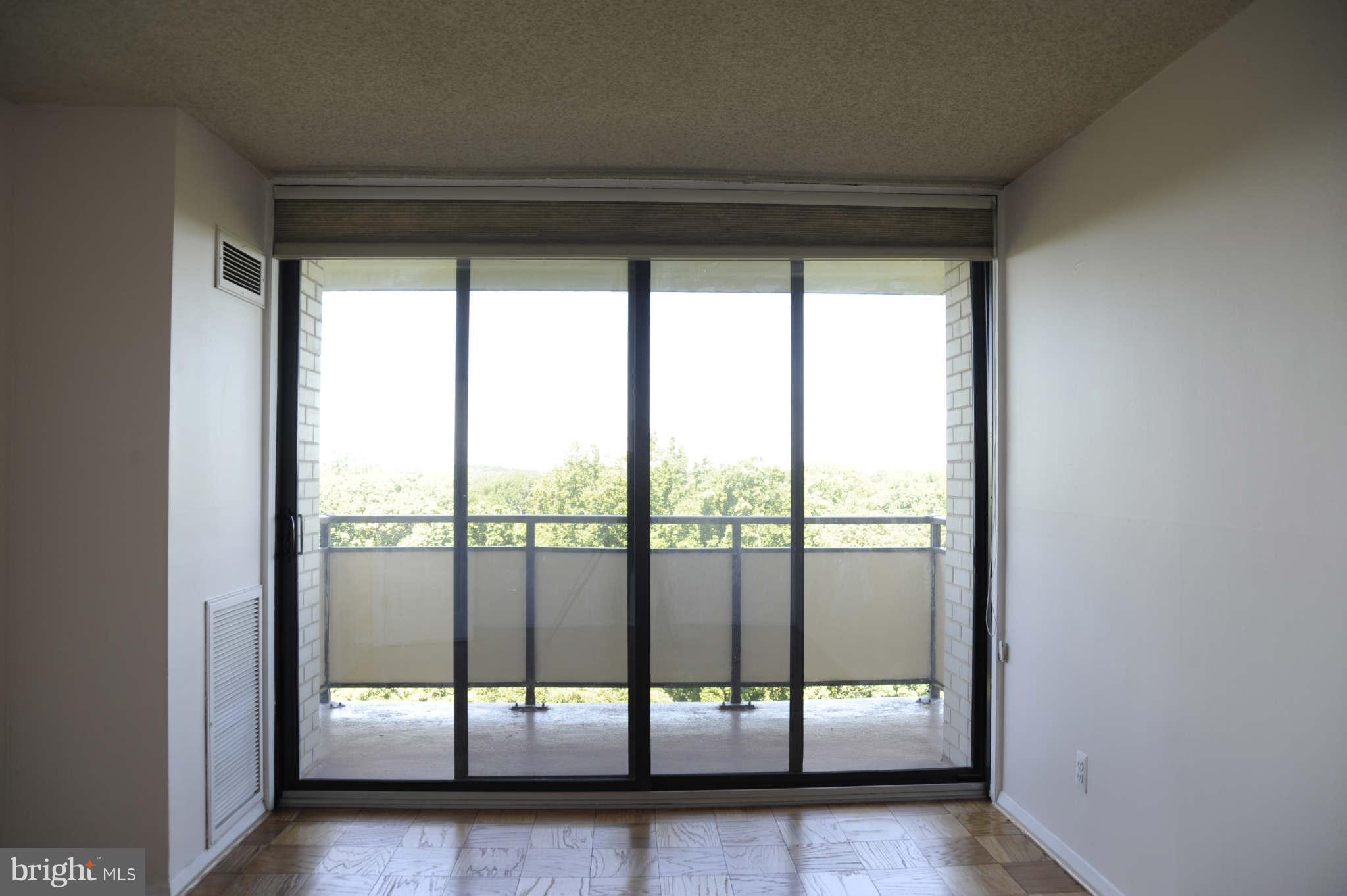 5225 Pooks Hill Road, Unit 1322N Bethesda, MD 20814 - Photo 8 of 21 Bedroom