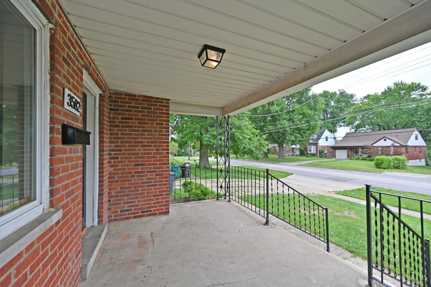 3582 Werk Road Cincinnati, OH 45248 - Photo 4 of 29 Gallery Image 4