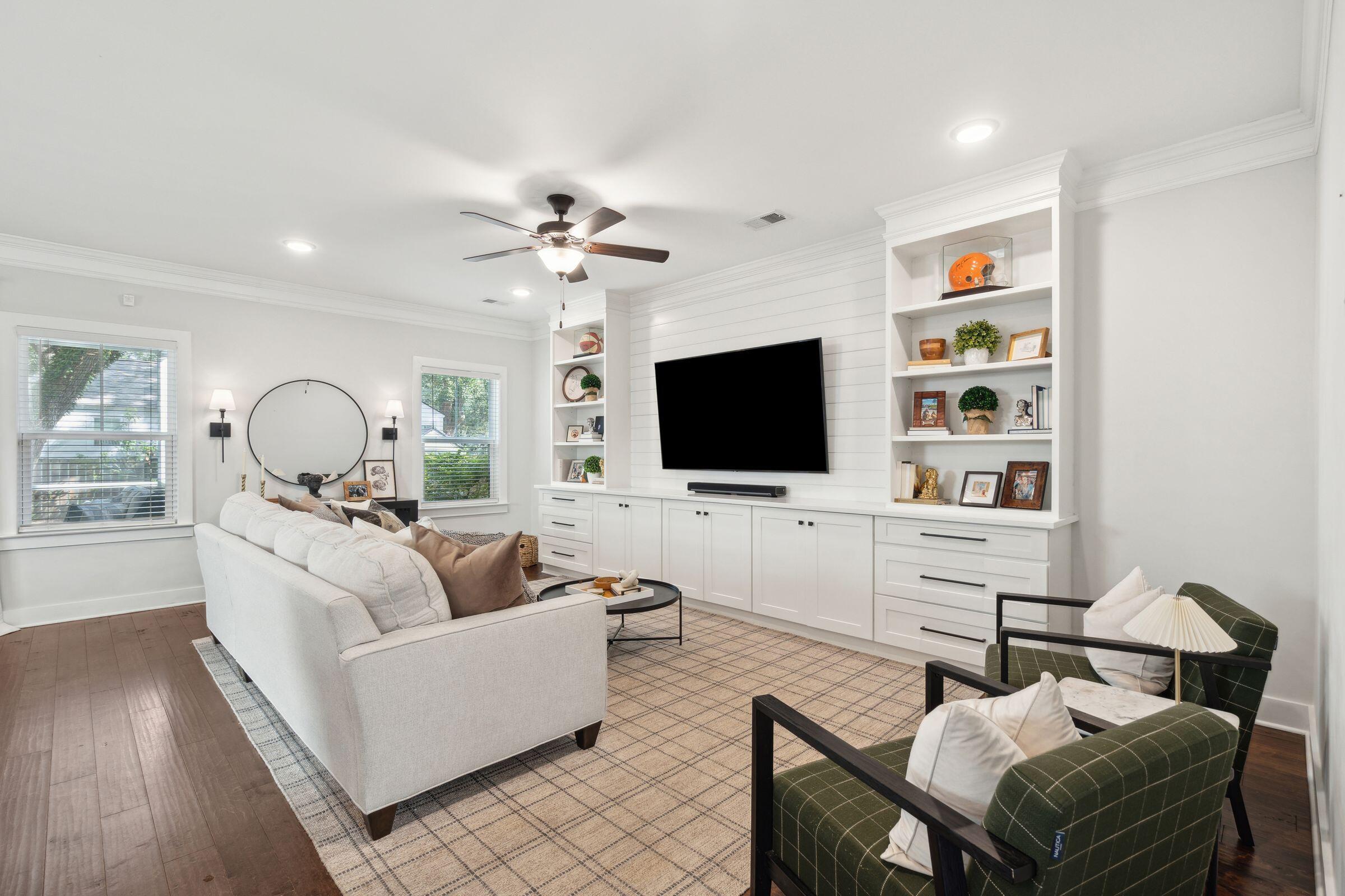 431 Magnolia Road Charleston, SC 29407 - Photo 15 of 61 Living Room