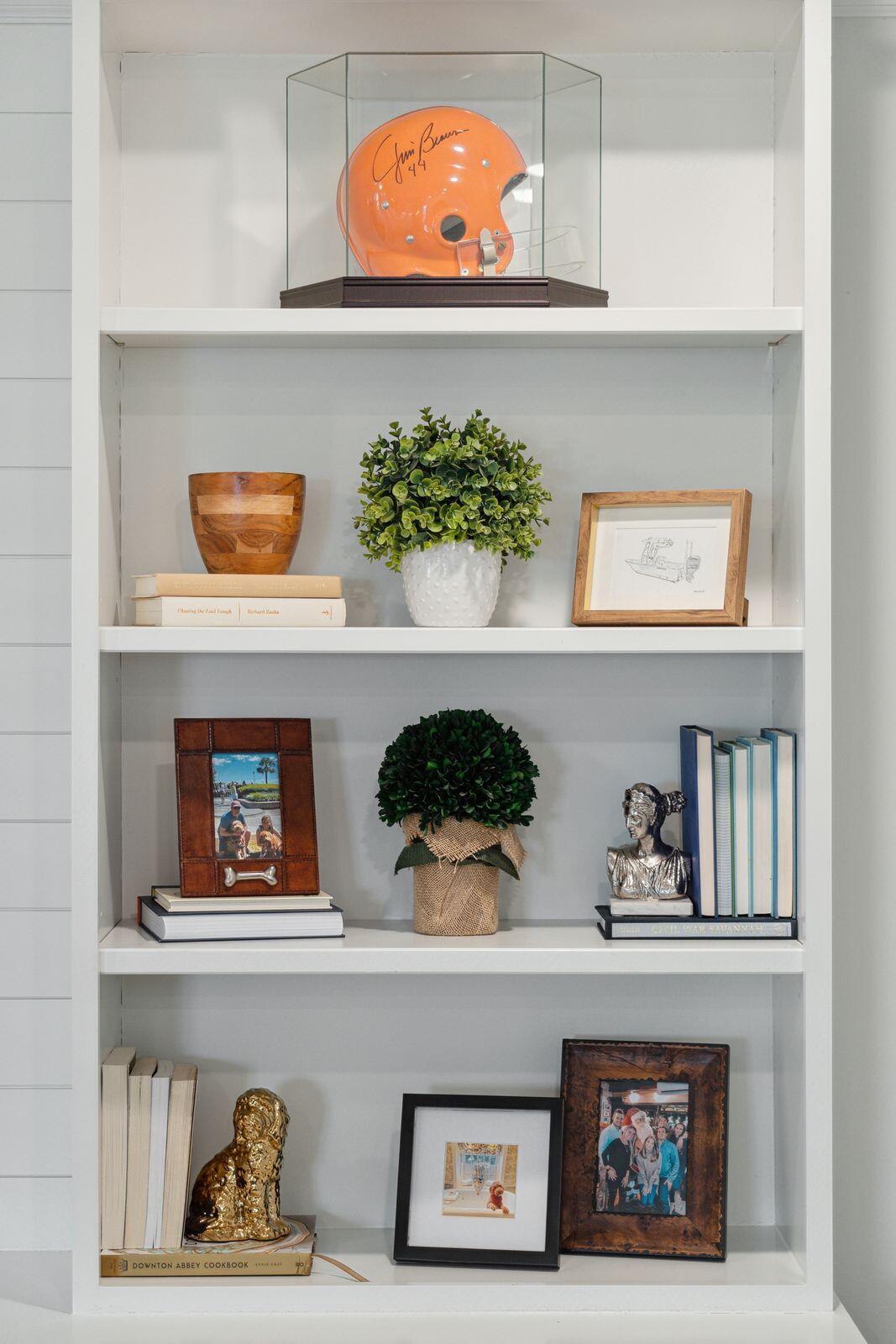 431 Magnolia Road Charleston, SC 29407 - Photo 16 of 61 Custom Built-Ins