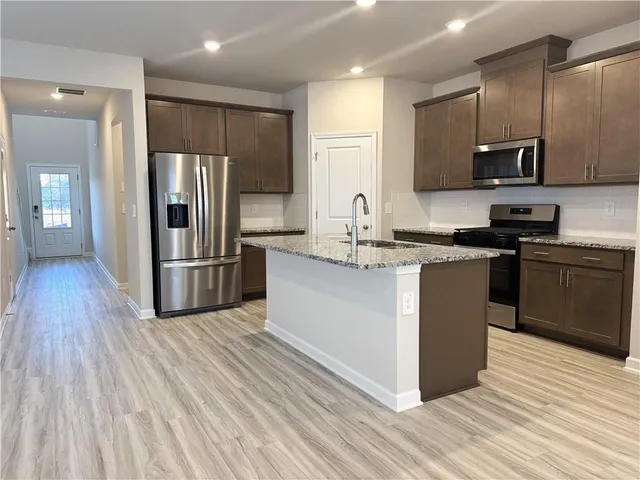 $2,500 | 823 Misty Holw Trail, Lawrenceville, GA 30045