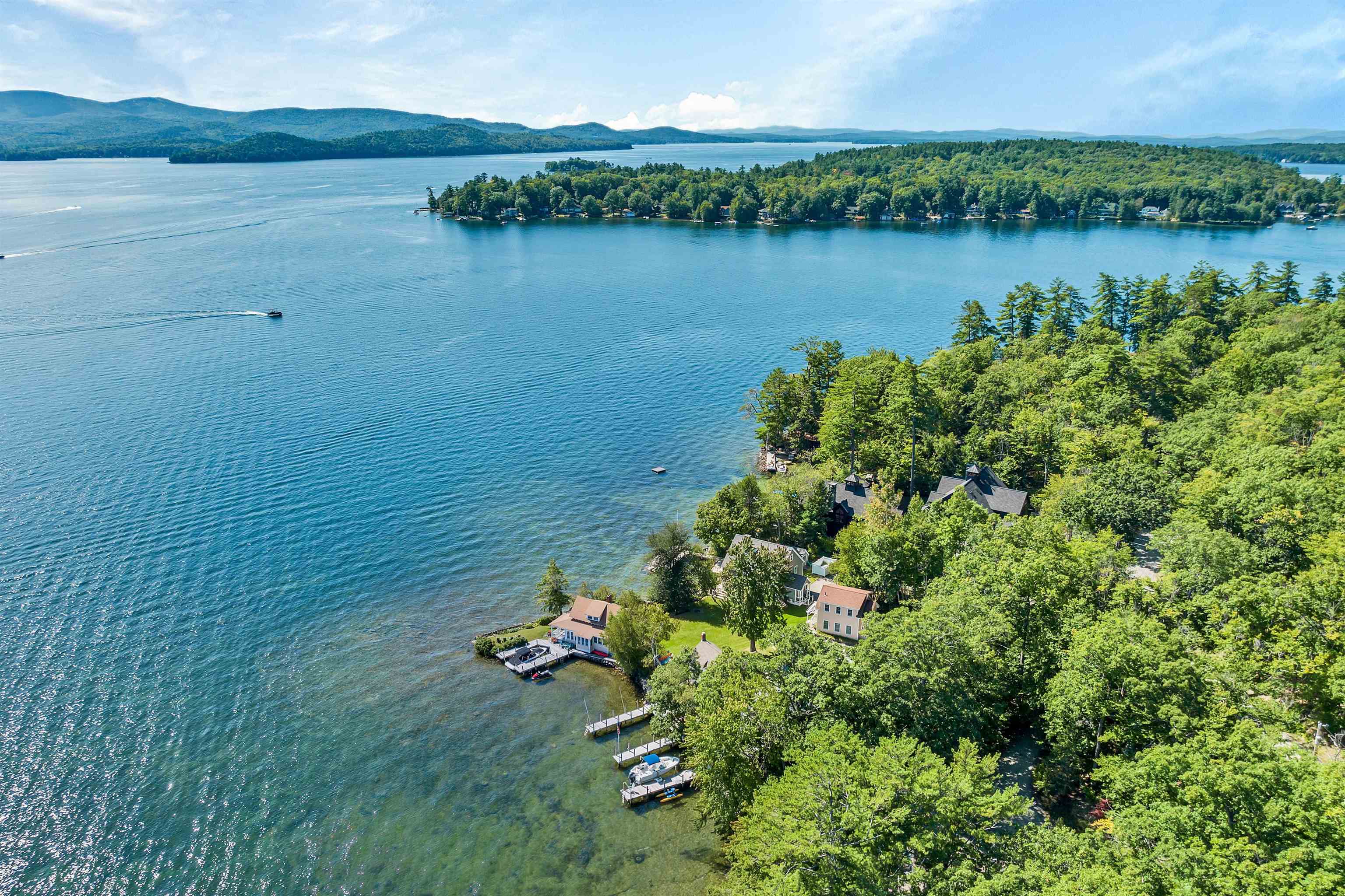 346 Sewall Road Wolfeboro, NH 03894 - Photo 10 of 43