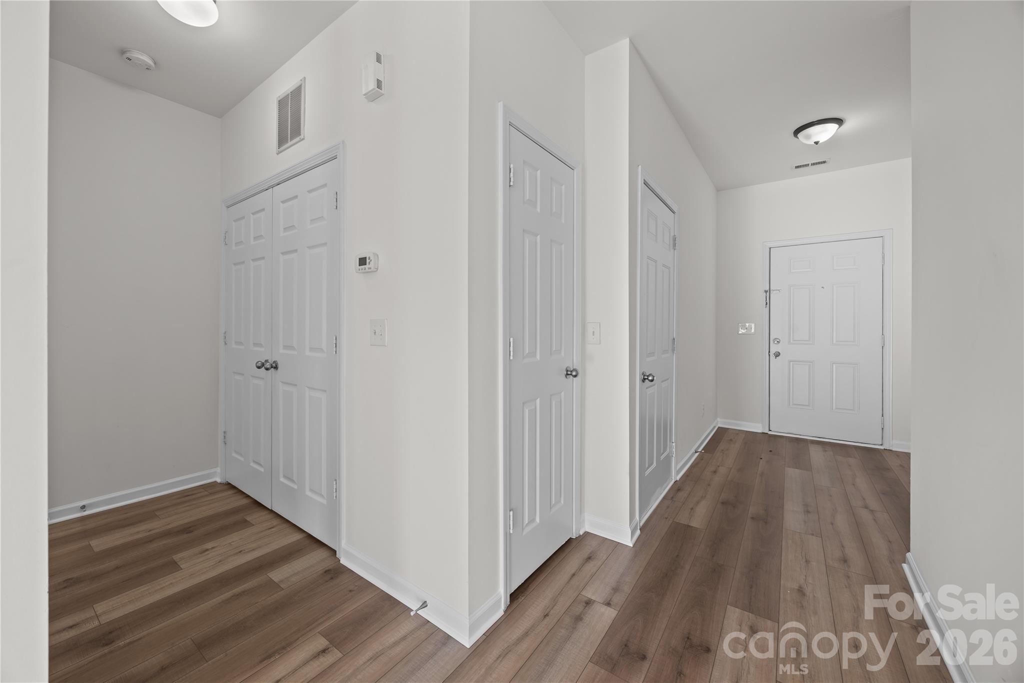 9720 Paper Tree Road Charlotte, NC 28227 - Photo 3 of 31